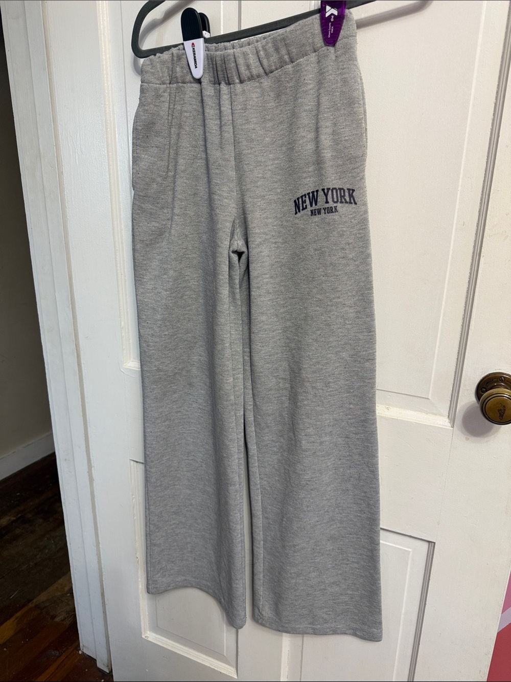 Forever 21 Kids Gray Wide-Leg 'New York' Fleece Sweatpants
